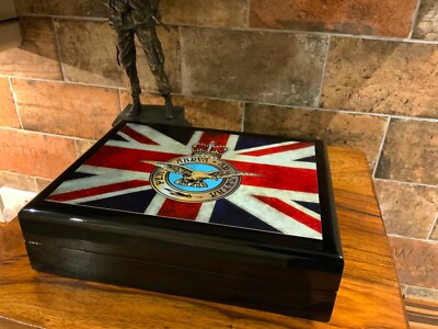 RAF mit Union Jack Premium Militärmedaillen und Erinnerungsstücke Box, tolle Geschenkbox