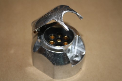 7 pin PLUG & SOCKET x 2 Trailer Car Caravan horsebox Wiring Lights Tow METAL 12N - Picture 5 of 6