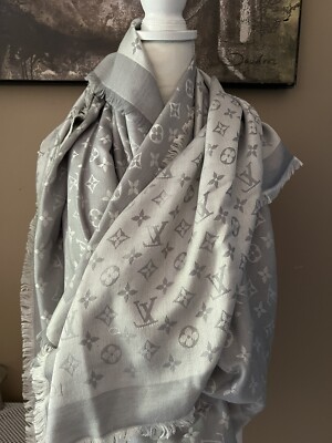 LOUIS VUITTON シルバー ストール Authentic Louis Vuitton Shawl Denim Silver Grey Reversible | eBay