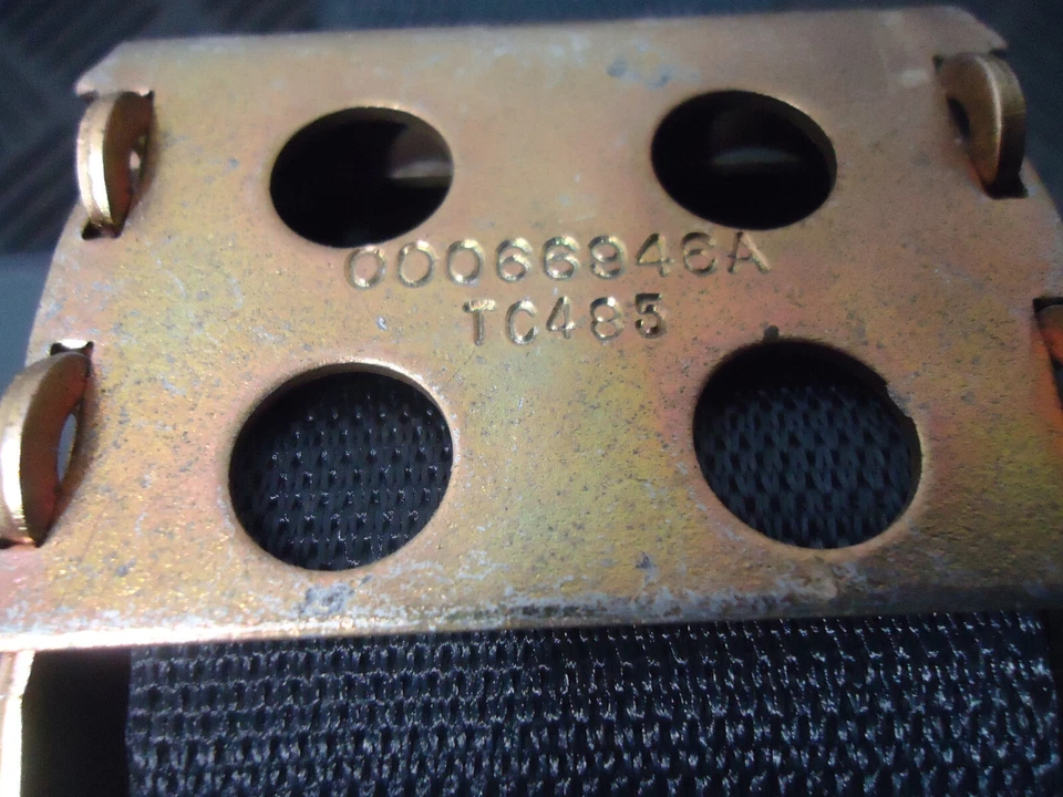 2002 FORD FOCUS SE SEDAN REAR RIGHT SEAT BELT Foto 3 de 4