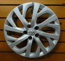 New Wheel Cover Hubcap Fits 2017-2018 2019 Toyota Corolla LE 16" Silver  61181