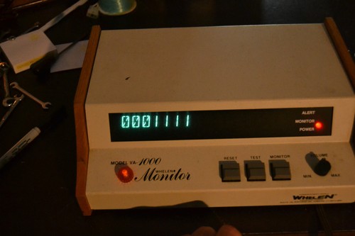 Alerte - Récepteur d'alerte tonale vintage Whelen VA-1000 et avertissement - Photo 13/17