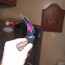 Curved Blade Knife 