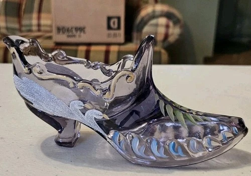 Fenton Amethyst Purple Handpainted Swans Slipper Signed