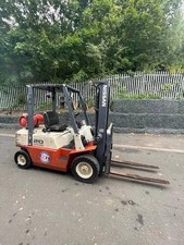 NISSAN UJ02A-20U GAS FORKLIFT, (1995 - 2000) 7578 HOURS , Lift Capacity 2,000Kgs