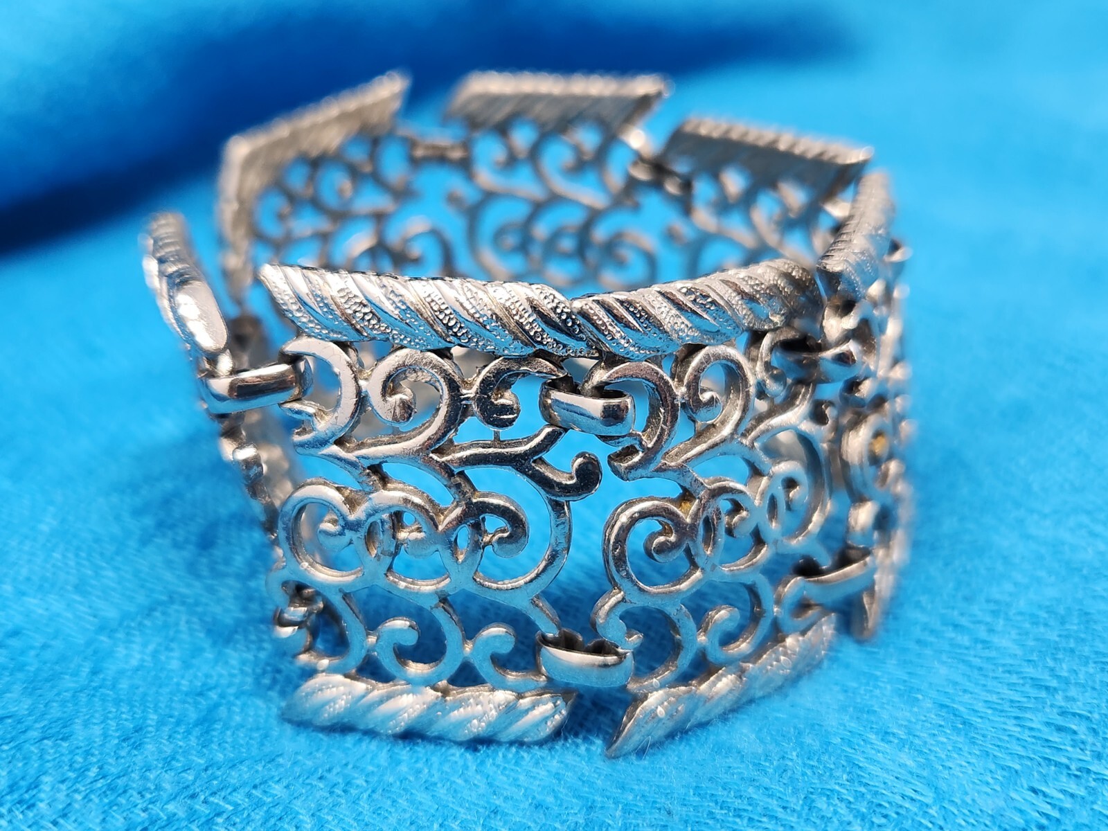 Silver Tone Openwork Panel Link Bracelet Ornate S… - image 1