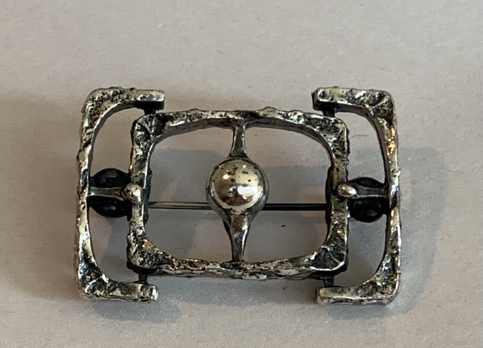 Vintage Mod Brutalist Silvertone Rectangle Brooch… - image 1