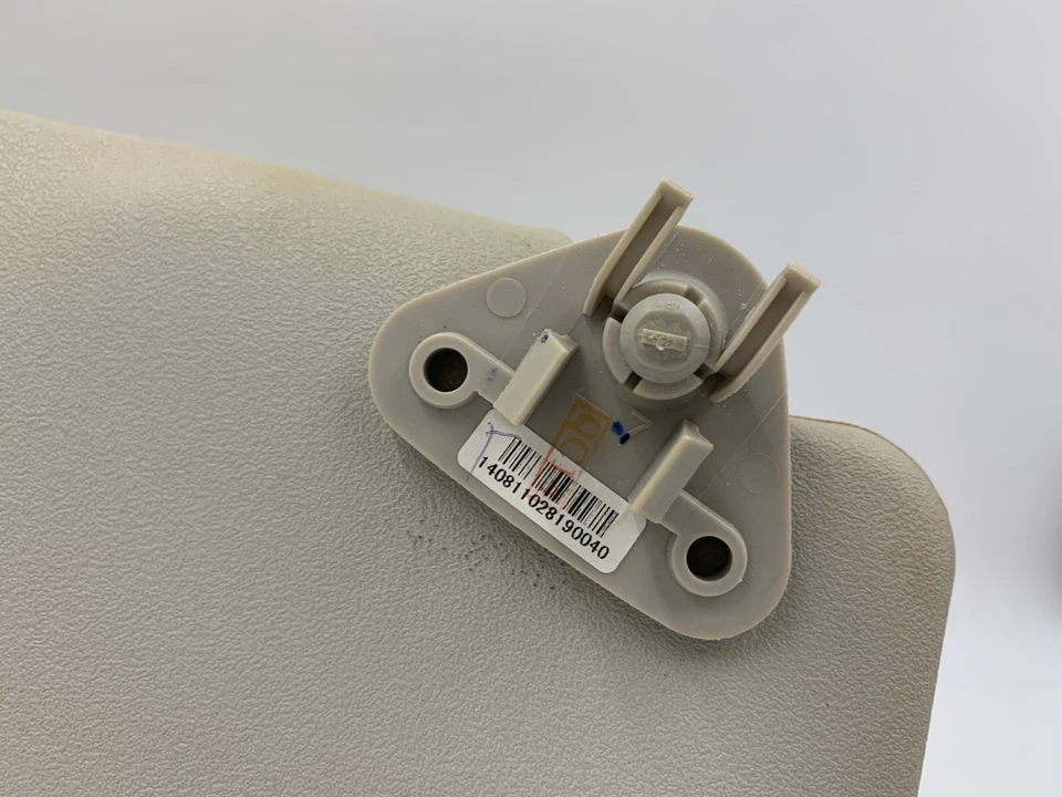 Parasol gris para pasajeros Mitsubishi Mirage 2014-2019 OEM C04B46043 Foto 3 de 4