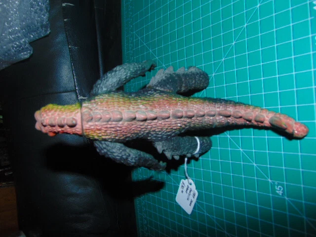 Godzilla 1987 - 6" - raro - Soma brilla en la oscuridad Foto 4 de 4