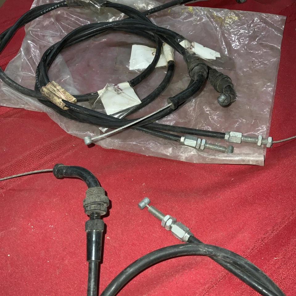 Juego de cables de acelerador de empuje OEM Suzuki GS1000 GS1100 58300-44232 58300-44201 Foto 4 de 4