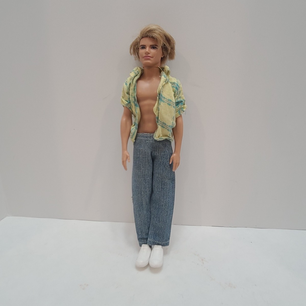 Mattel 2010 Ken Barbie Doll Rooted Blonde Hair Blue Eyes Mattel 2010 Ken Barbie Doll Rooted Blonde Hair Blue Eyes