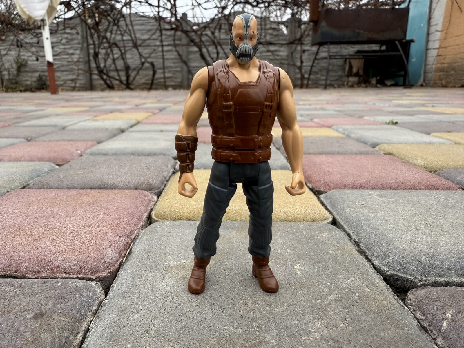 Picture 1 of 5