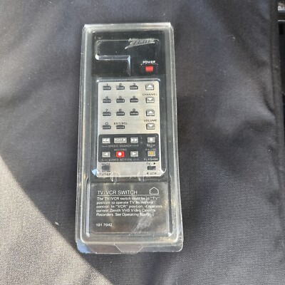 Vintage Zenith TV VCR Remote Control 101-7042 EXCELLENT