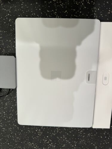 Microsoft Surface Laptop Copilot+ PC 13.8" Touch Snapdragon X Plus 16GB 256GB