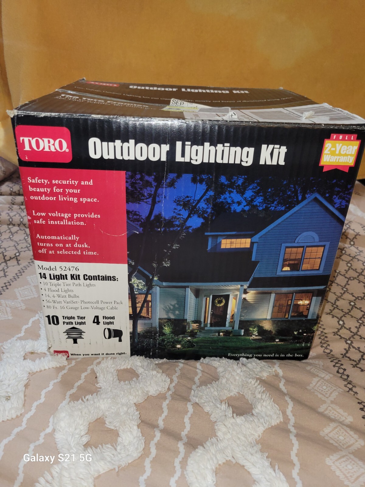 Toro Outdoor Lighting Kit Low Voltage Landscape 14 Lights Model 52476