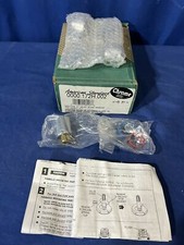 American Standard 0000.172H.002 wrist blade handle kit Chrome MISSING 1 SKIRT