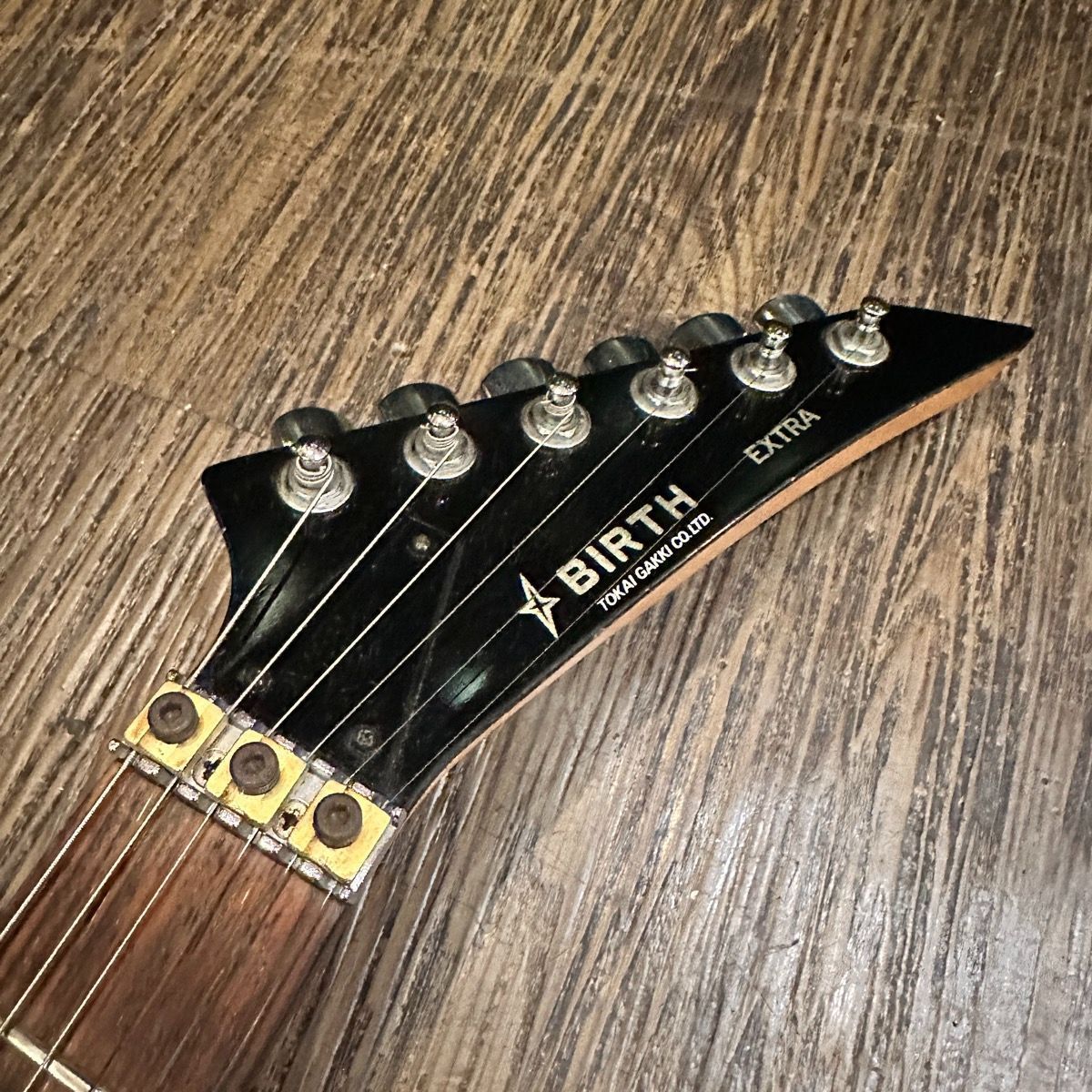Tokaiブラックエレキギタージャンク品 Tokai Birth Electric Guitar 3.40kg From Japan | eBay
