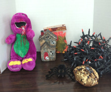 Large Lot Halloween Decor, Skeleton, String Lights, Haunted House, Creepy Decor