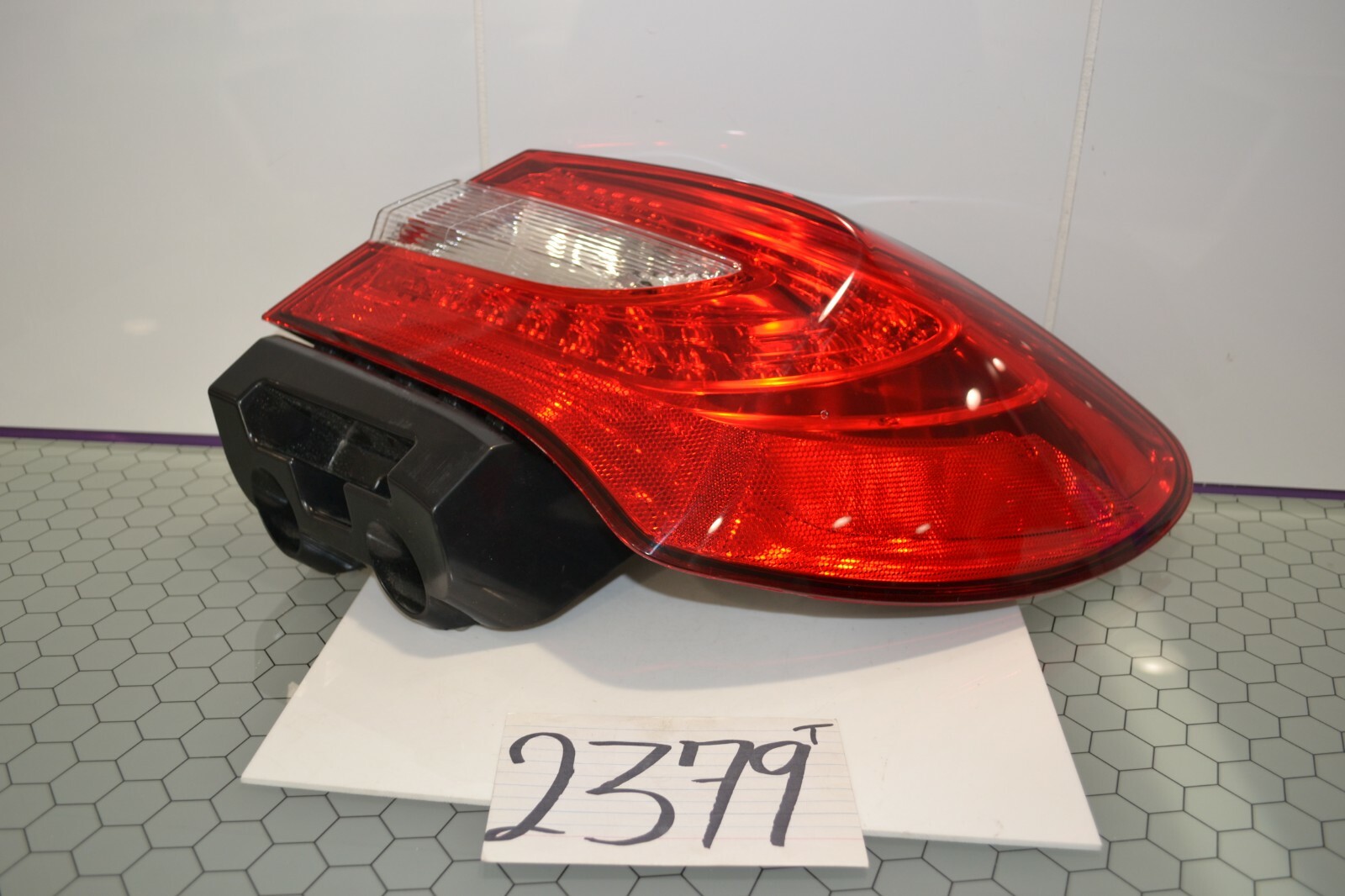 11 12 13 14 Chrysler 200 Sedan PASSENGER Side Tail Light Used Rear Lamp #2379-T 