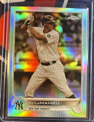 2022 Topps Chrome D.J. LeMahieu #20 Sepia Refractor (New York Yankees)