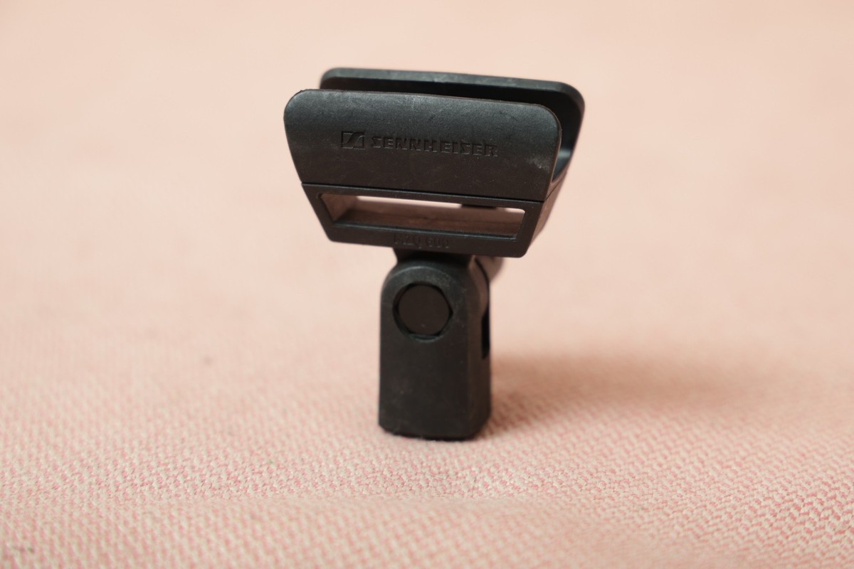 Sennheiser MZQ-600 Microphone Clamp for MKE-600 Mic Clip Stand