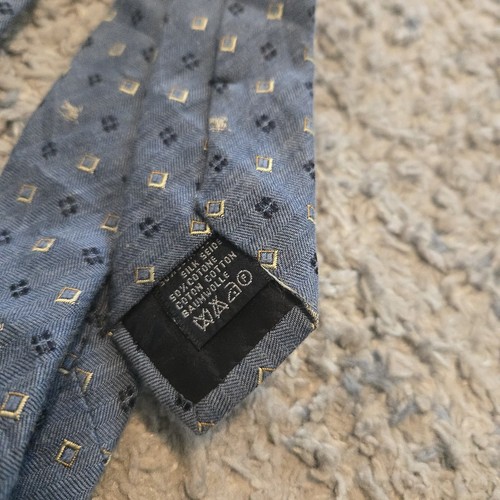 Burberry London Mens Silk Blend Tie Gray With Print - Picture 5 of 6