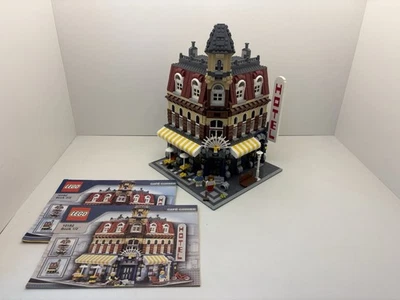 LEGO Modular Buildings 10182 Cafe Corner