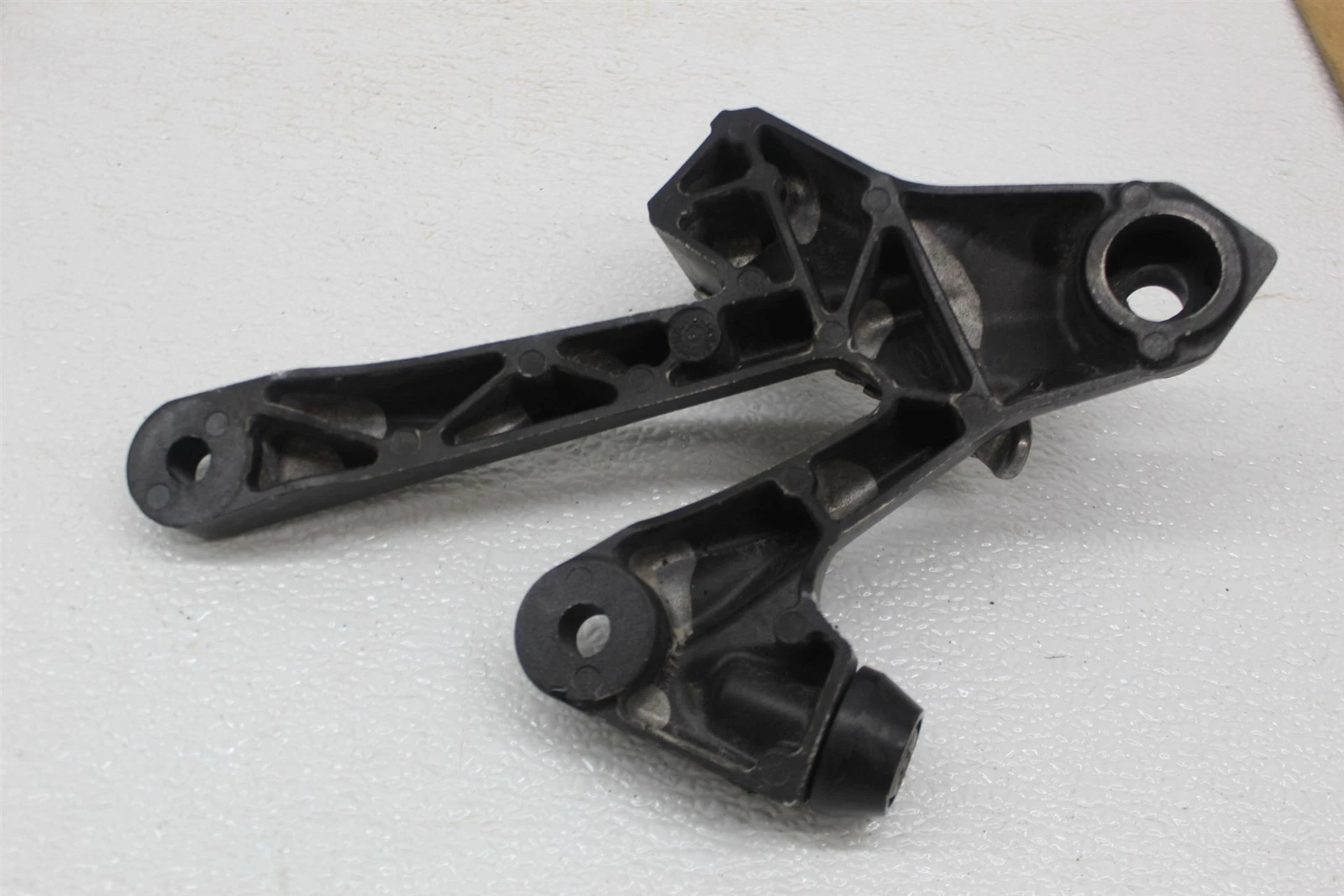 ミーアンページ 06-11 KAWASAKI ZX14 LEFT RIGHT REAR PASSENGER FOOT STEP PEGS