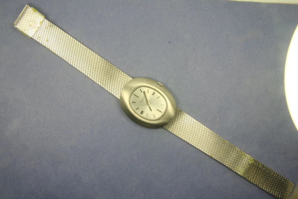 SARCAR 70 年代 GENT'S SS 机械手表带盒和纸 * 全新 * 工作 — 第 3/4 张图片