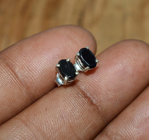 925 Solid Sterling Silver Peridot Garnet Multi Stone Stud Earring eW404 - Picture 37 of 135