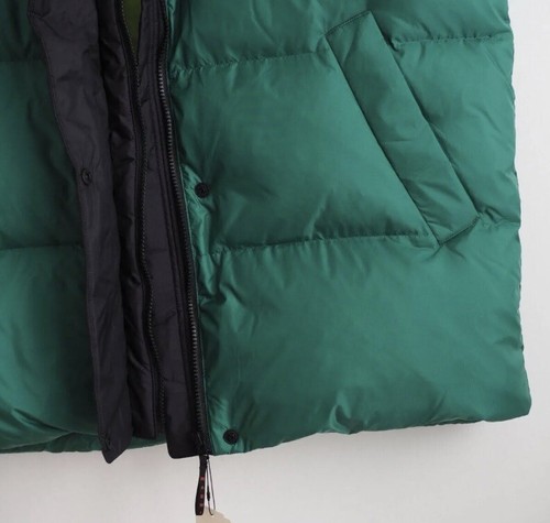 Uniqlo – Marni Down Green Oversized Vest – Size X Small – BNWT RRP $169.90 - Picture 5 of 7
