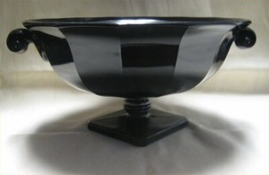 Fostoria-Black-Depression-Glass-foot-and-Handled-Compote-Bowl