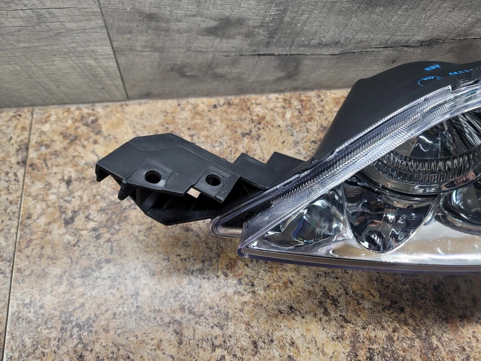 2004-2009 MAZDA 3 MAZDA3 FARO CONDUCTOR LUZ IZQUIERDA HALÓGENO 04-09 TYC Foto 4 de 4