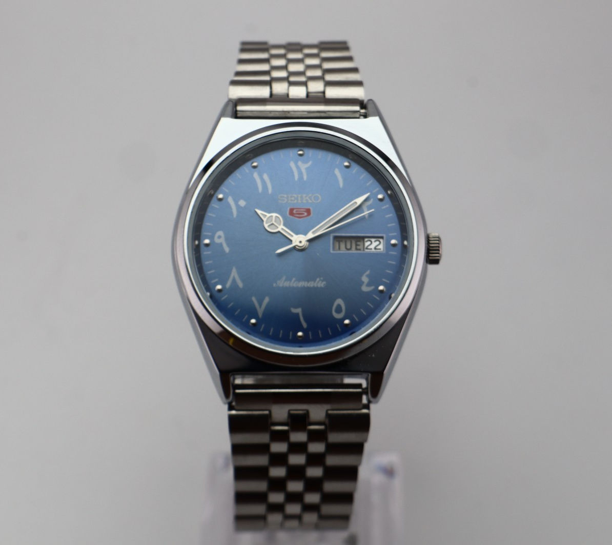 Vintage Seiko 5 Automatic Arabic Dial 6309A 17J D/D Japan made Man's Wrist Watch