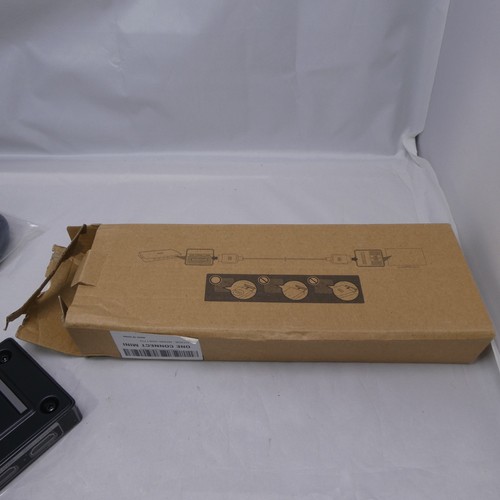 Mini caja Samsung One Connect BN96-35817G - negra con cable UN40JU7100FXZA nueva - Imagen 5 de 12