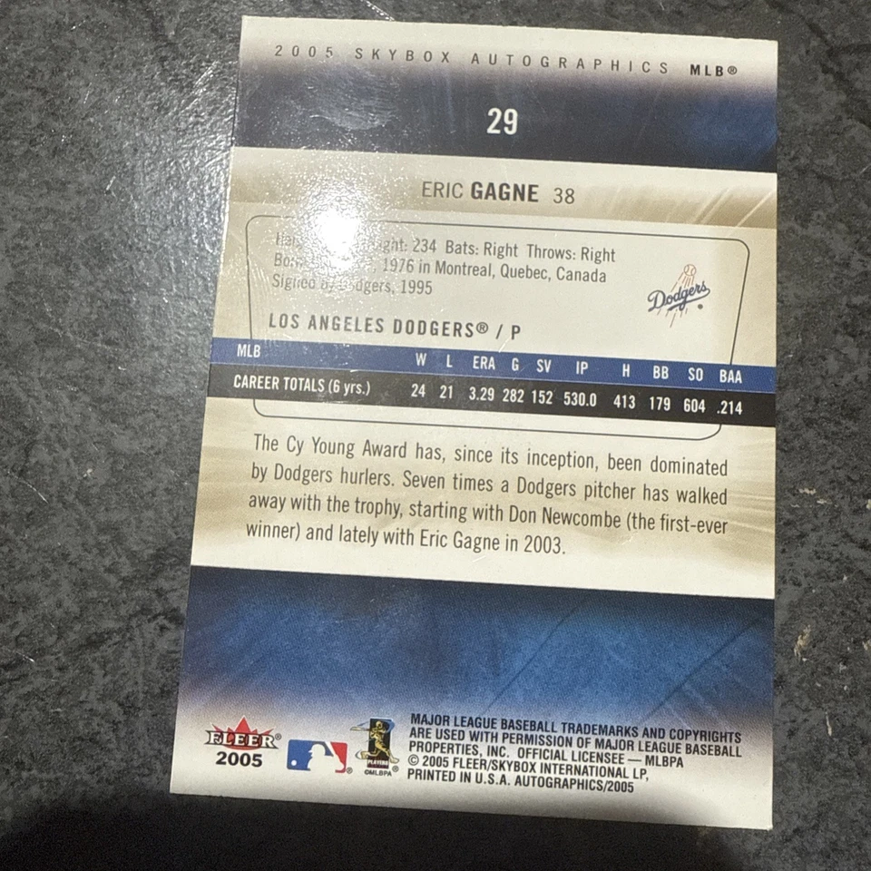 2005 Skybox Autographics - Eric Gagne #29 - Image 4 of 4