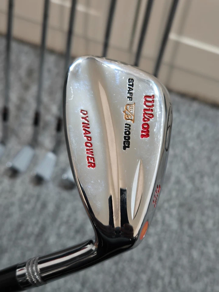 Wilson Staff Model DYNAPOWER 3-9 Iron Fluid Feel / Dynamic Gold Stiff Shaft - Image 3 of 4