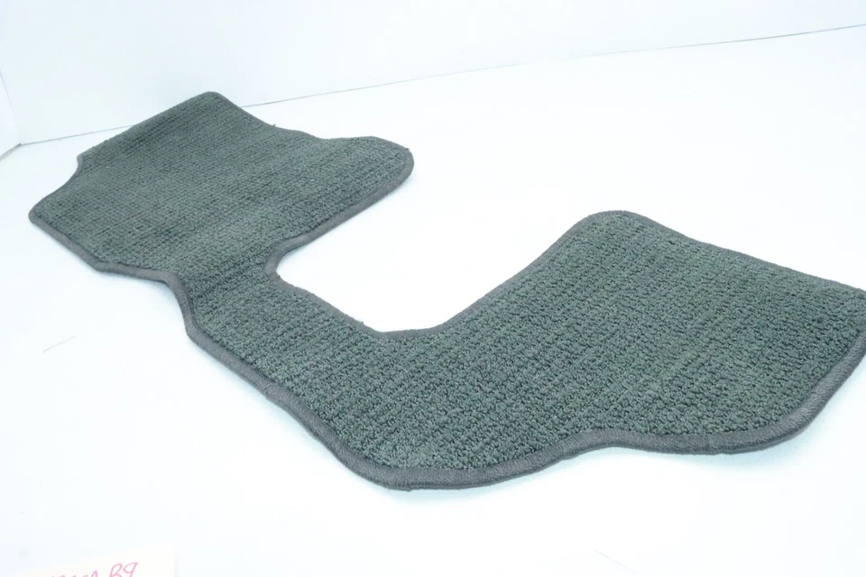 06-14 ALFOMBRA SUBARU TRIBECA B9 TERCERA FILA VERDE TONO T2942 Foto 4 de 4