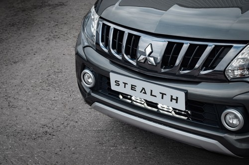 STEALTH LED 20" LUMINOUS GRILLE LED LIGHT BAR FOR MITSUBISHI L200 SERIES 5 15-19 - Afbeelding 5 van 6