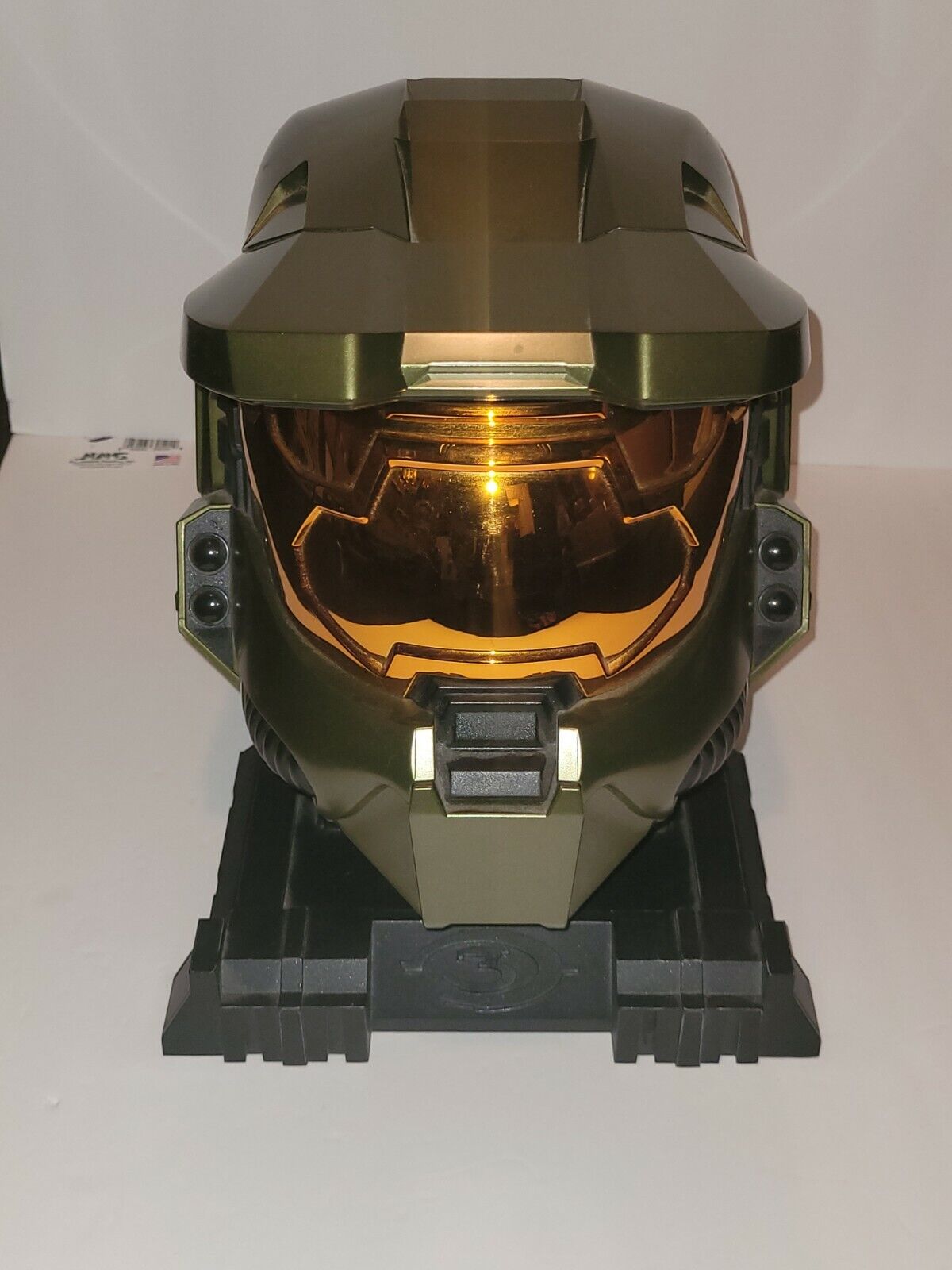 Halo 3 Legendary Edition Master Chief Helmet and Stand And Two