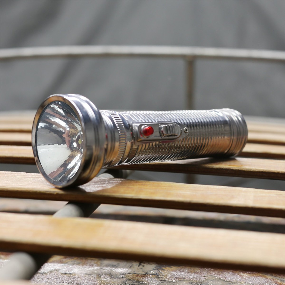 50s ビンテージライト Retro 1950s 60s Nuclear Family Chrome Vintage Flashlight w/ 5 LED
