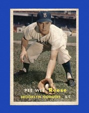 1957 Topps Set-Break # 30 Pee Wee Reese EX-EXMINT *GMCARDS*
