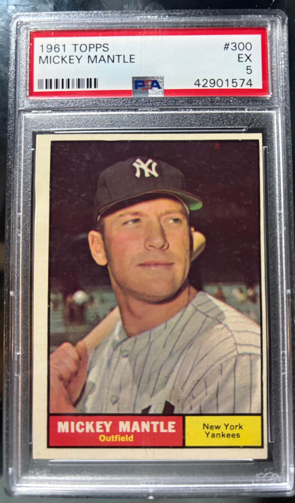 1961 Topps #300 Mickey Mantle PSA 5