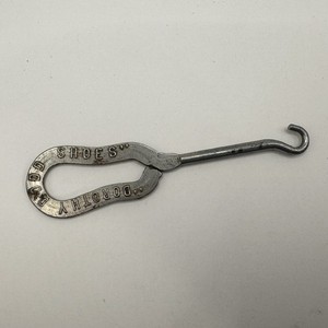 Vtg Advertising Shoe Button Hook Tool Dorothy Dodd Shoes, Virginia Minn.