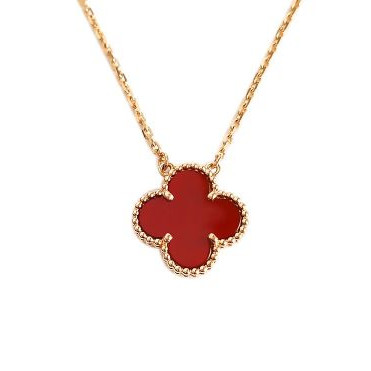 Van Cleef & Arpels Vintage Alhambra Carnelian Pendant Necklace Yellow Gold 18k