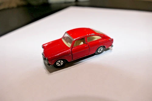 Matchbox Lesney no. 67 rare red superfast volkswagen 1600tl / fastback - vgc