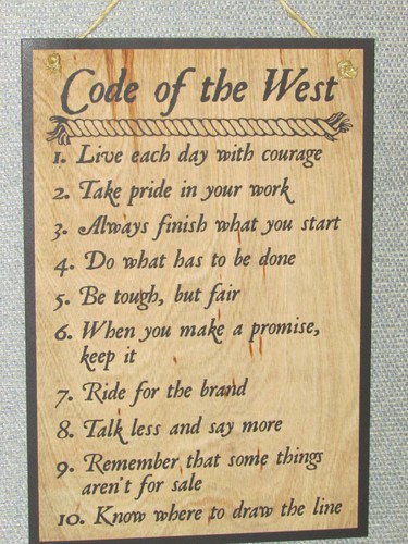 Code of the West individuelles rustikales Holzschild. Kostenloser Versand - Bild 3 von 5