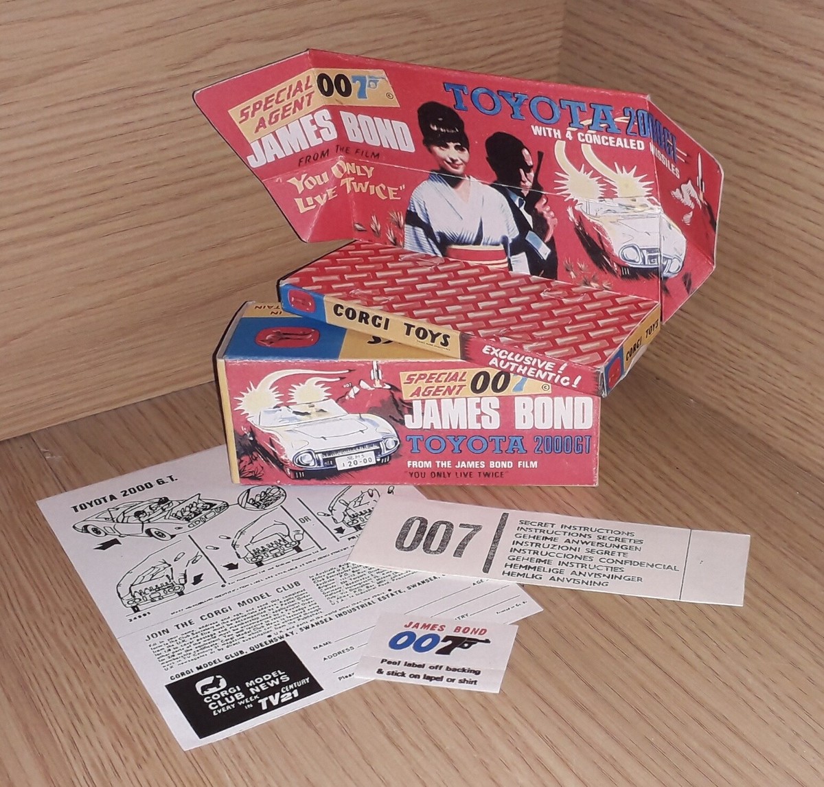 Corgi 336 James Bond 007 Toyota 2000GT Reproduction Box