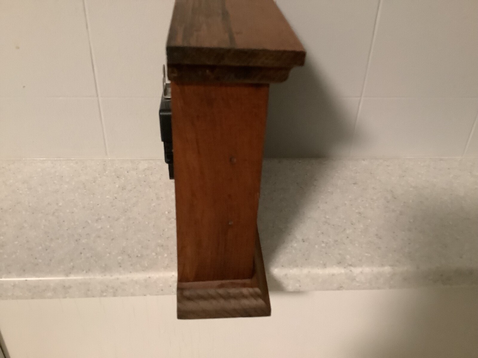 VTG Noel Woodcraft Wood Mantel Clock Missouri-Quartz-Battery Powered (TESTED)