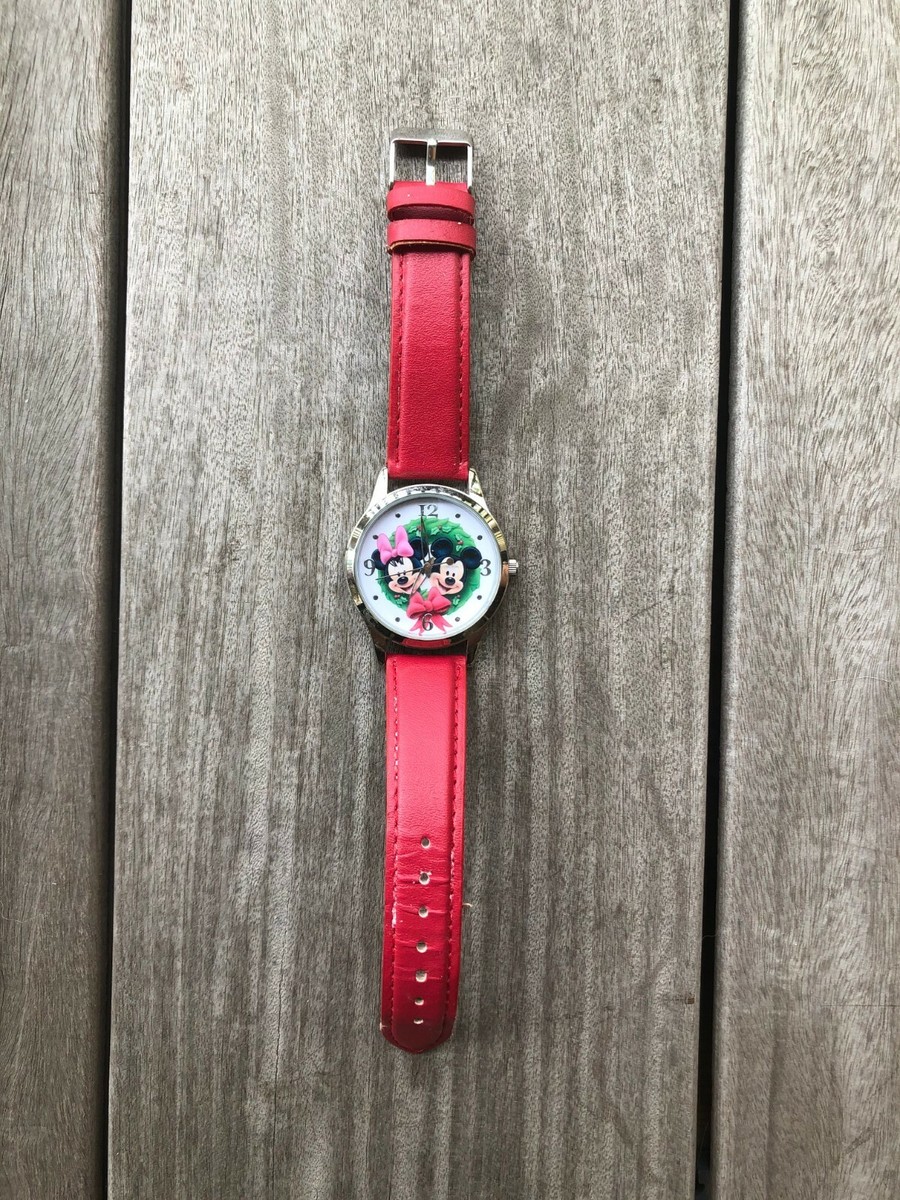 Avon Disney Holiday Fun Watch Minnie Mouse Disney/ Avon Sparkle Watch Metallic Look White  main image 4